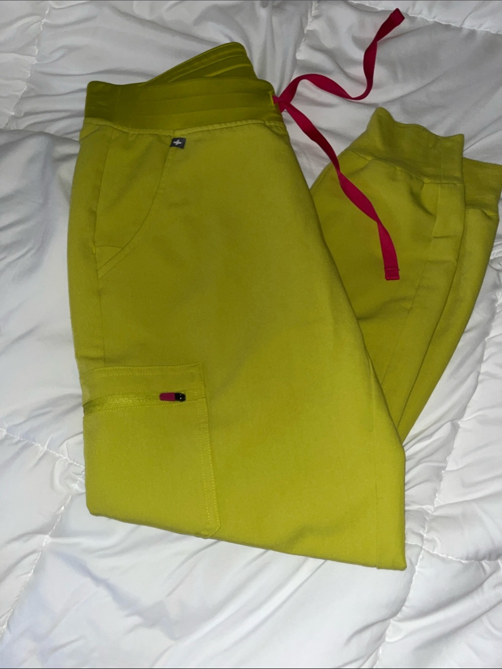 Figs women’s limeade Joggers regular waist